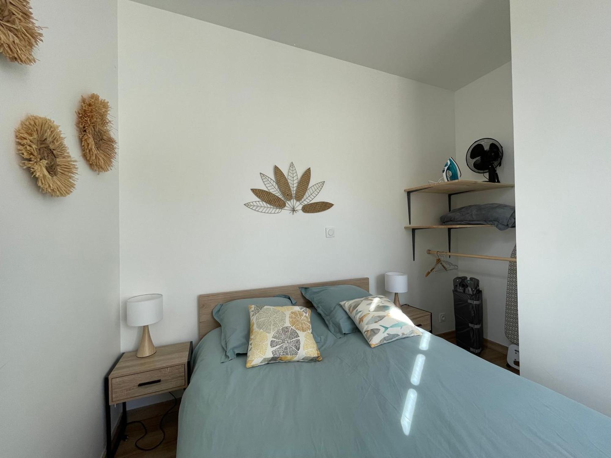 Bel Appartement, 2 Lits Doubles, Parking Gratuit Chablis Exterior foto