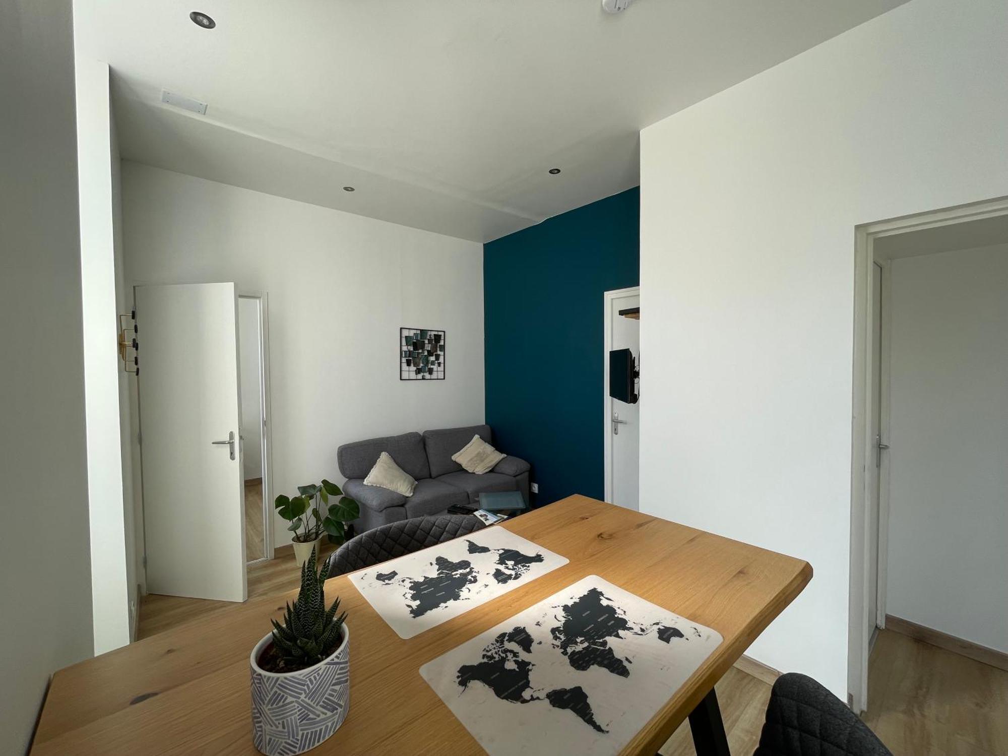 Bel Appartement, 2 Lits Doubles, Parking Gratuit Chablis Exterior foto