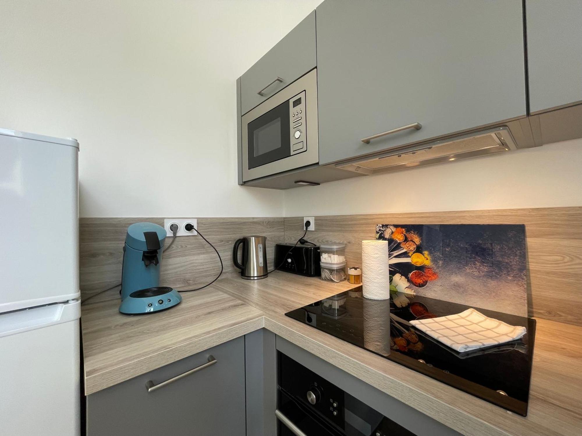 Bel Appartement, 2 Lits Doubles, Parking Gratuit Chablis Exterior foto